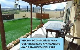 Sossego e tranquilidade-Valley Guest House-Perto de Lisboa-Estacionamento à porta do alojamento